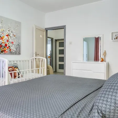 Testament Old Town Apartment