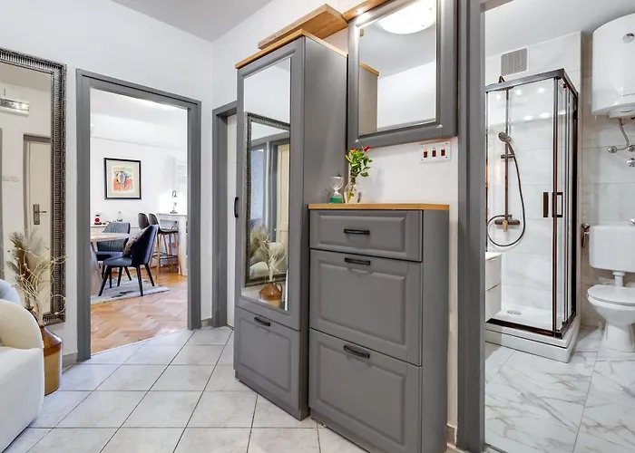 Апартаменты Testament Old Town Задар